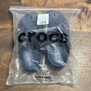 CROCS Classic Navy Blue Clogs